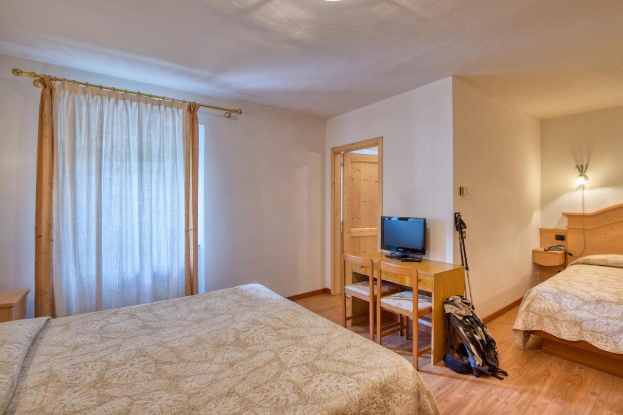 Albergo Moleta Spiazzo  Esterno foto