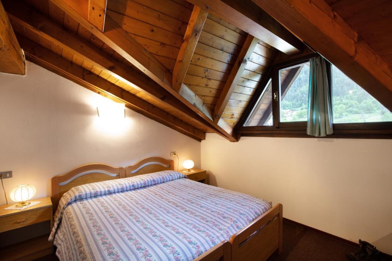 Albergo Moleta Spiazzo  Esterno foto