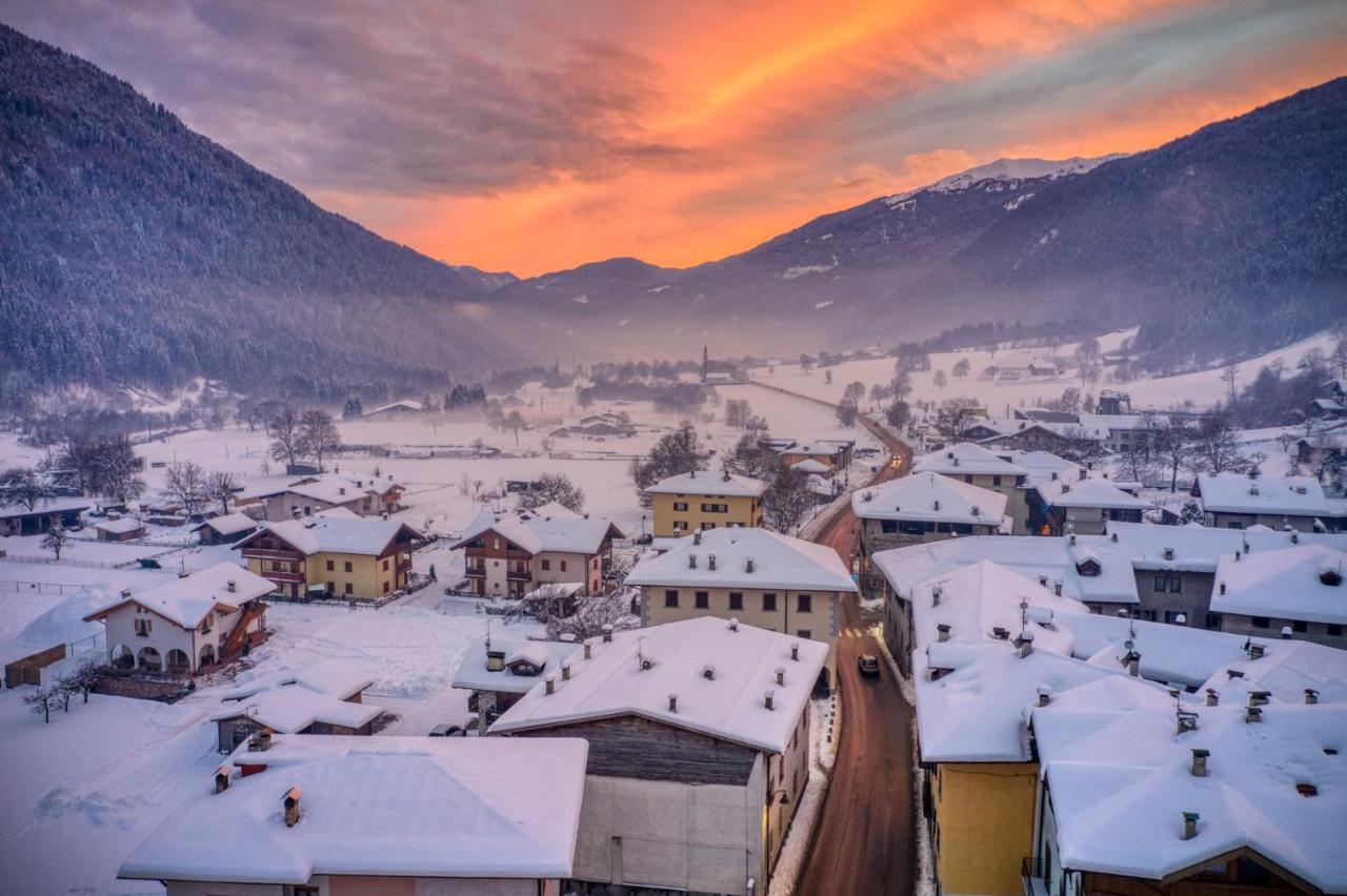 Albergo Moleta Spiazzo  Esterno foto