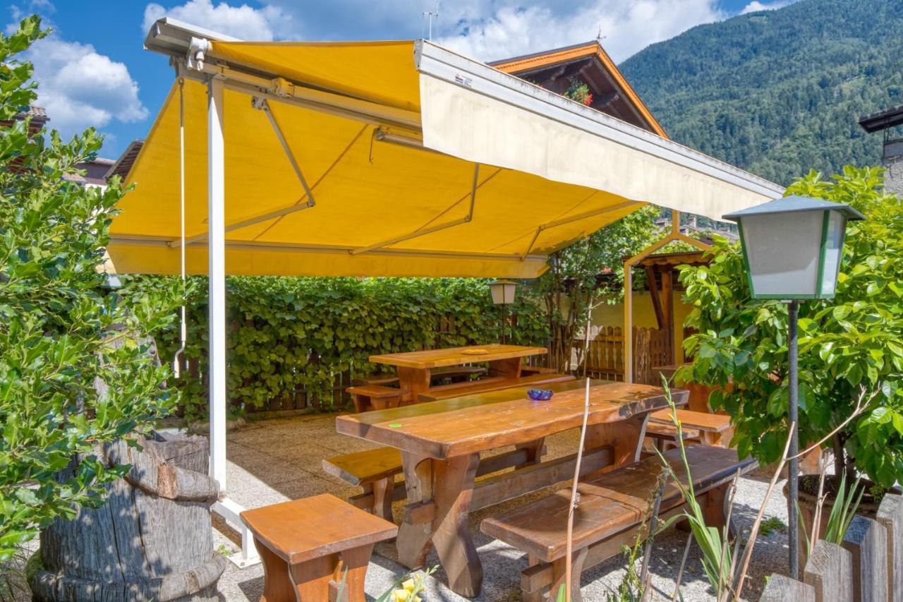 Albergo Moleta Spiazzo  Esterno foto